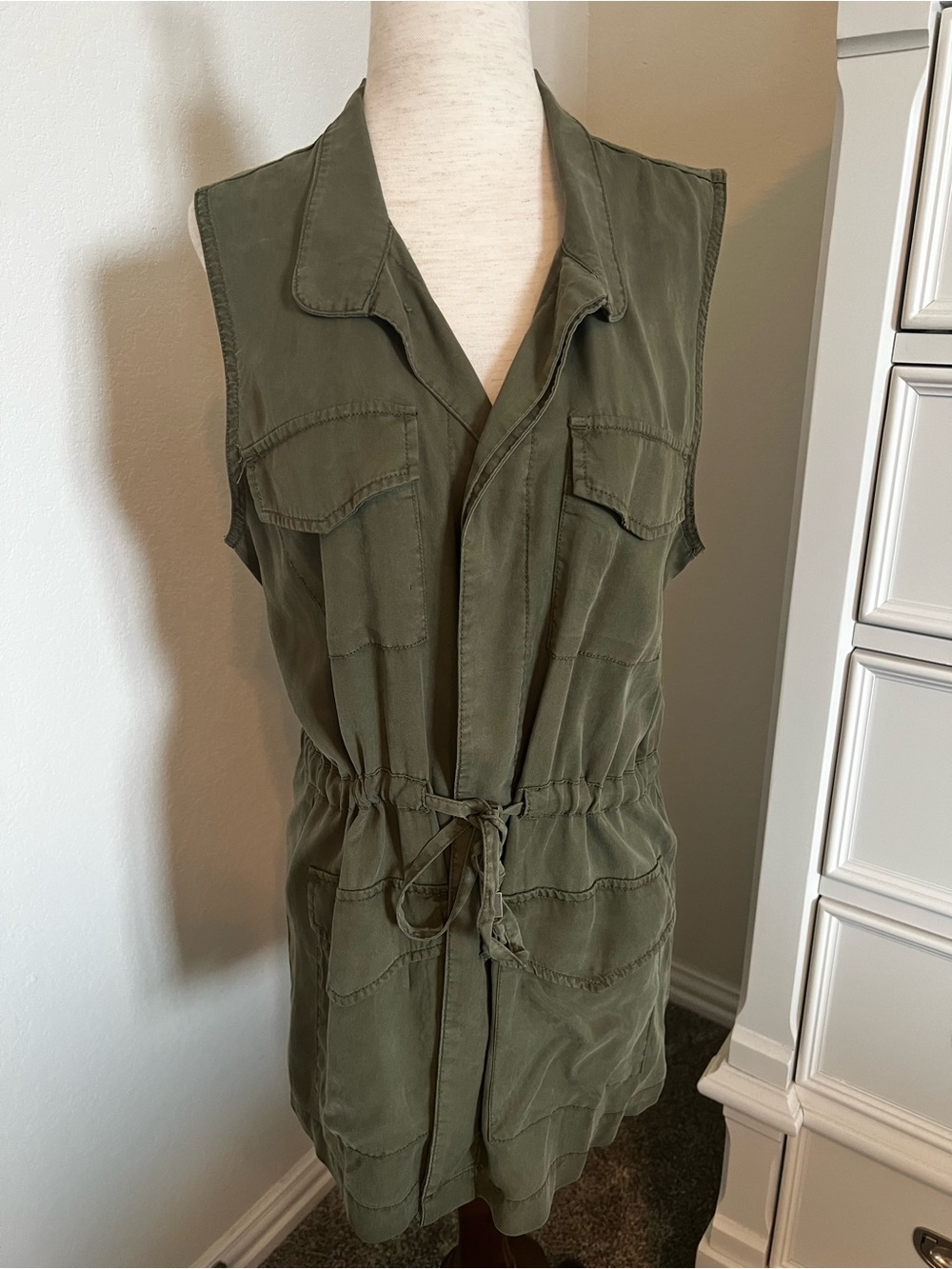 NWOT Knox Rose Olive Green Women's Utility Vest